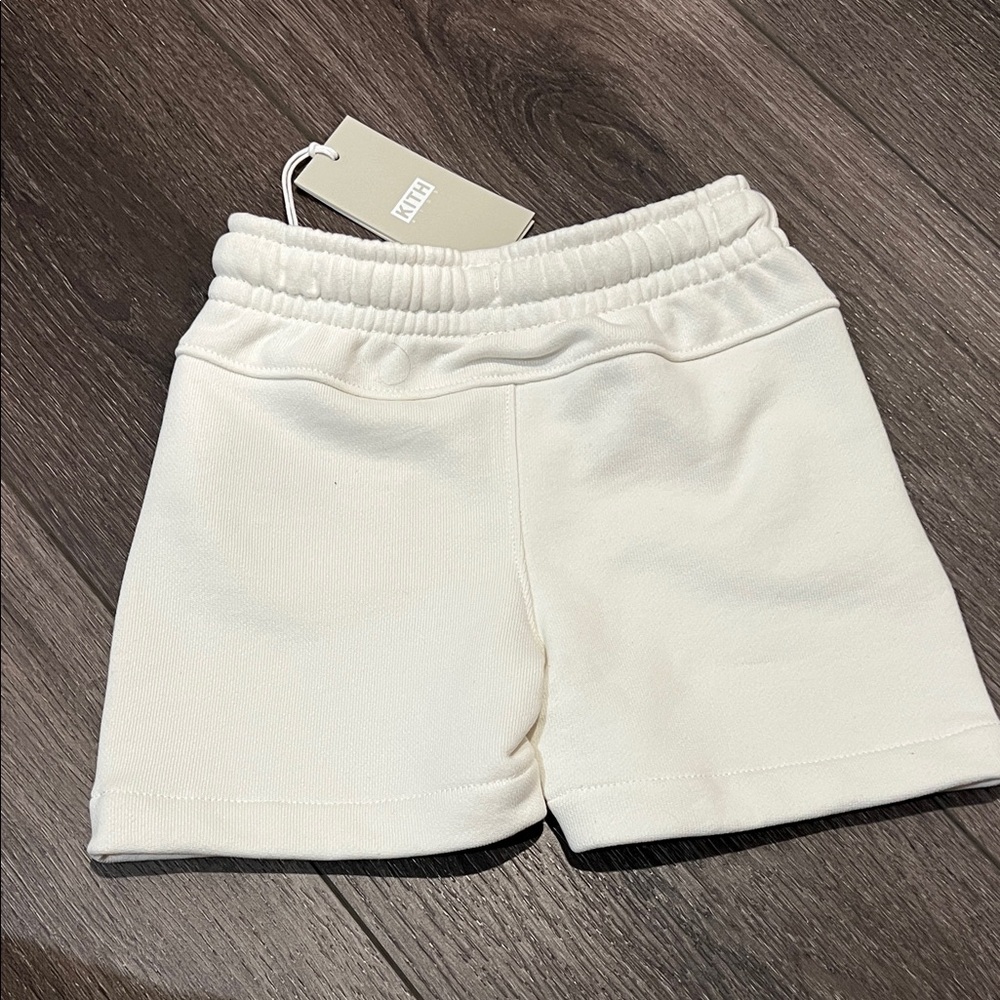 Kith Kids Cream Shorts with Blue Logo - Picture 2 of 2